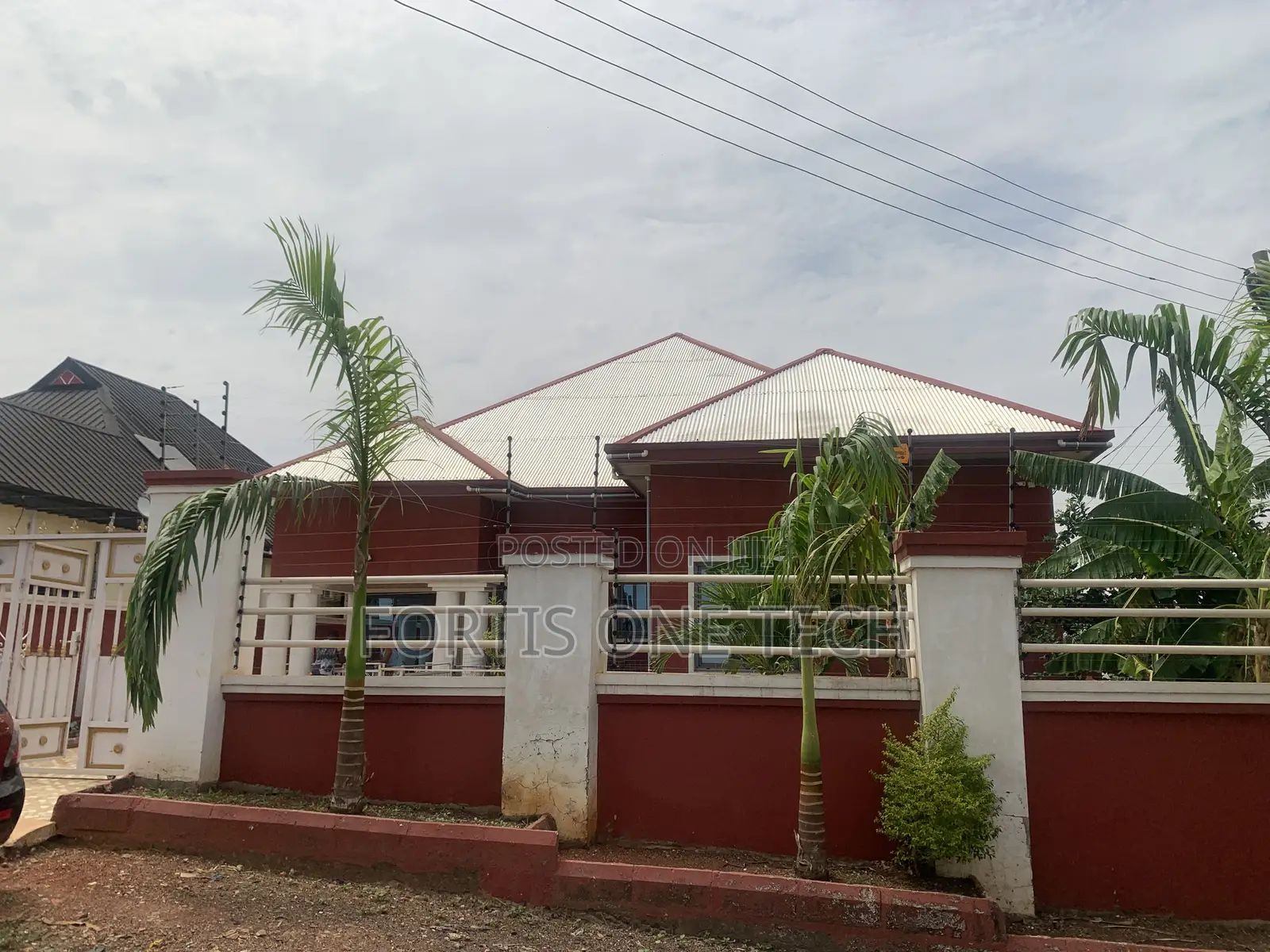 Furnished 4bdrm House in Kumasi Metropolitan for sale in Kumasi Metropolitan