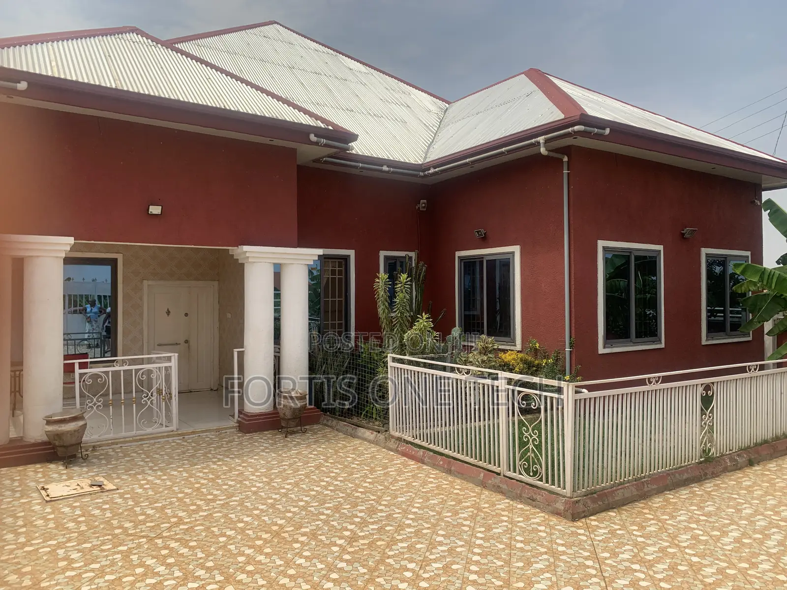 Furnished 4bdrm House in Kumasi Metropolitan for sale in Kumasi Metropolitan