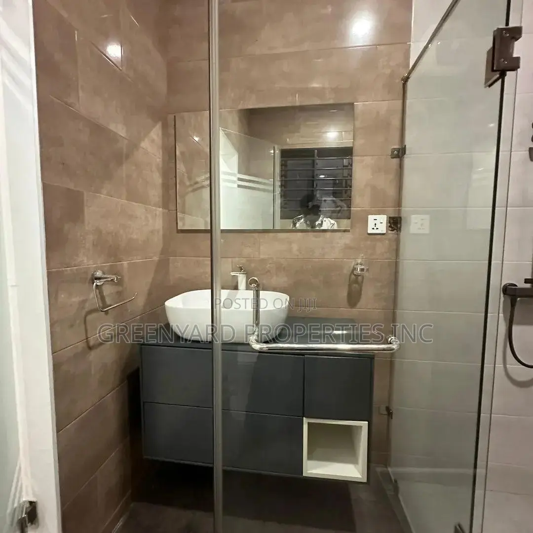 3bdrm House in C8, Lake Side Estate for sale in Lake Side Estate