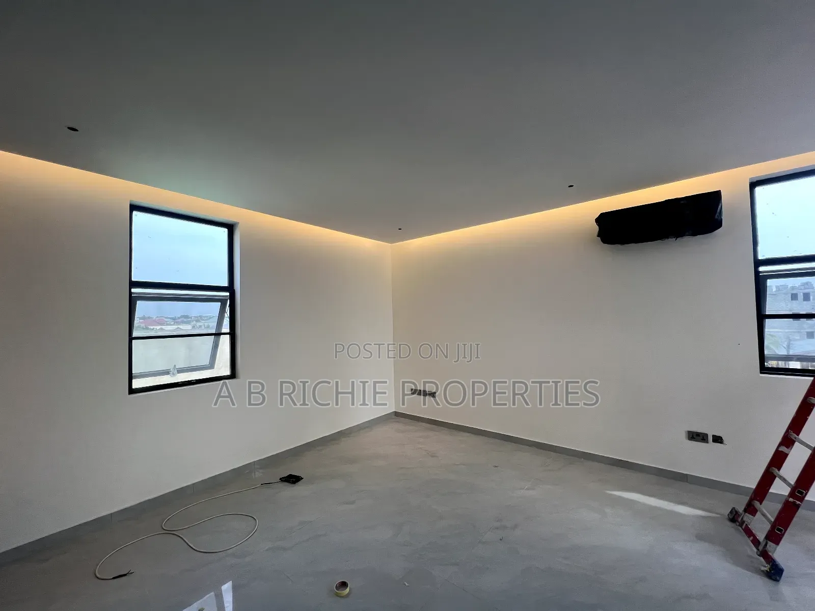 5bdrm Duplex in Ab Richie Properties, Tseaddo for sale in Tseaddo