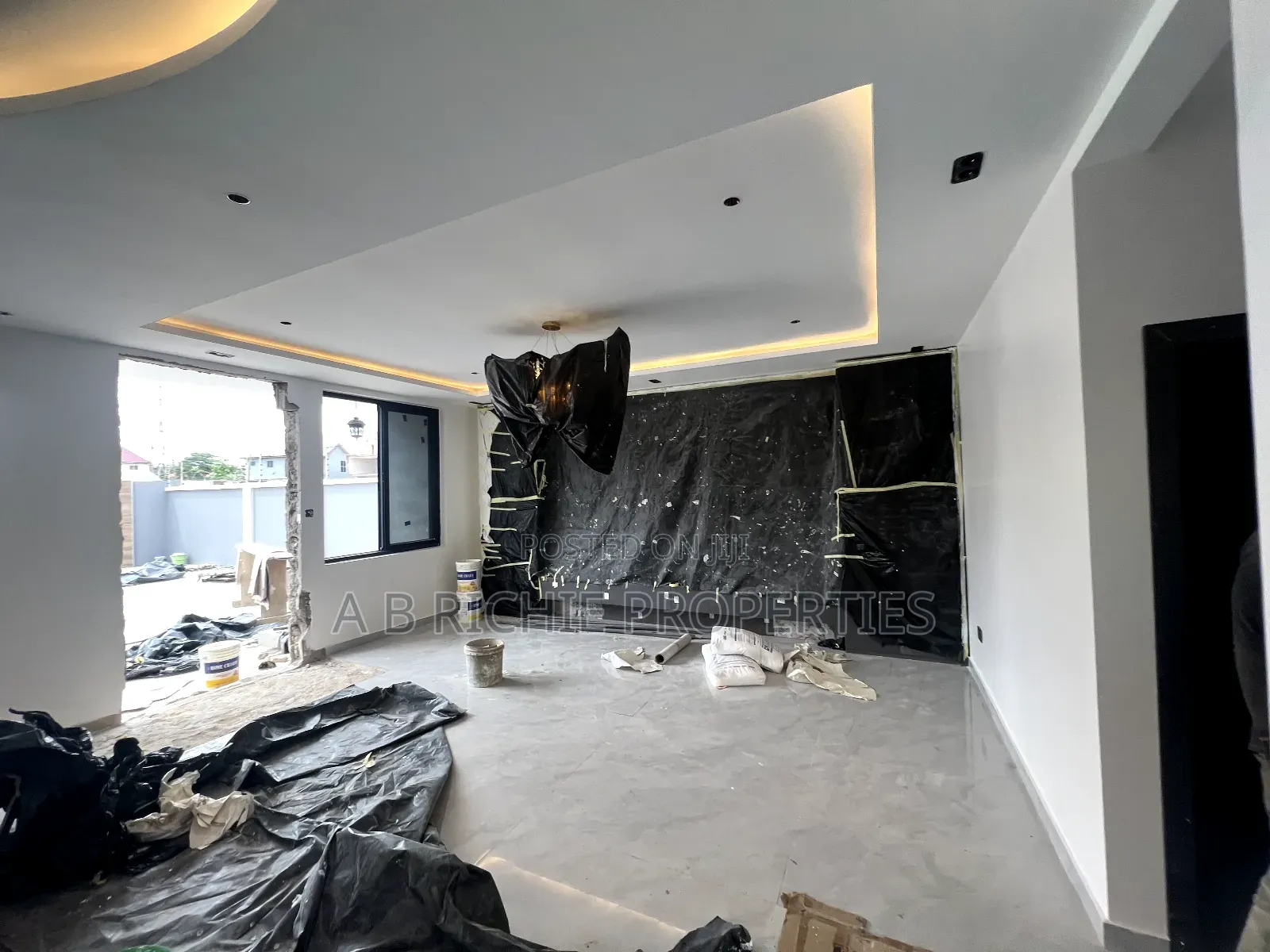 5bdrm Duplex in Ab Richie Properties, Tseaddo for sale in Tseaddo