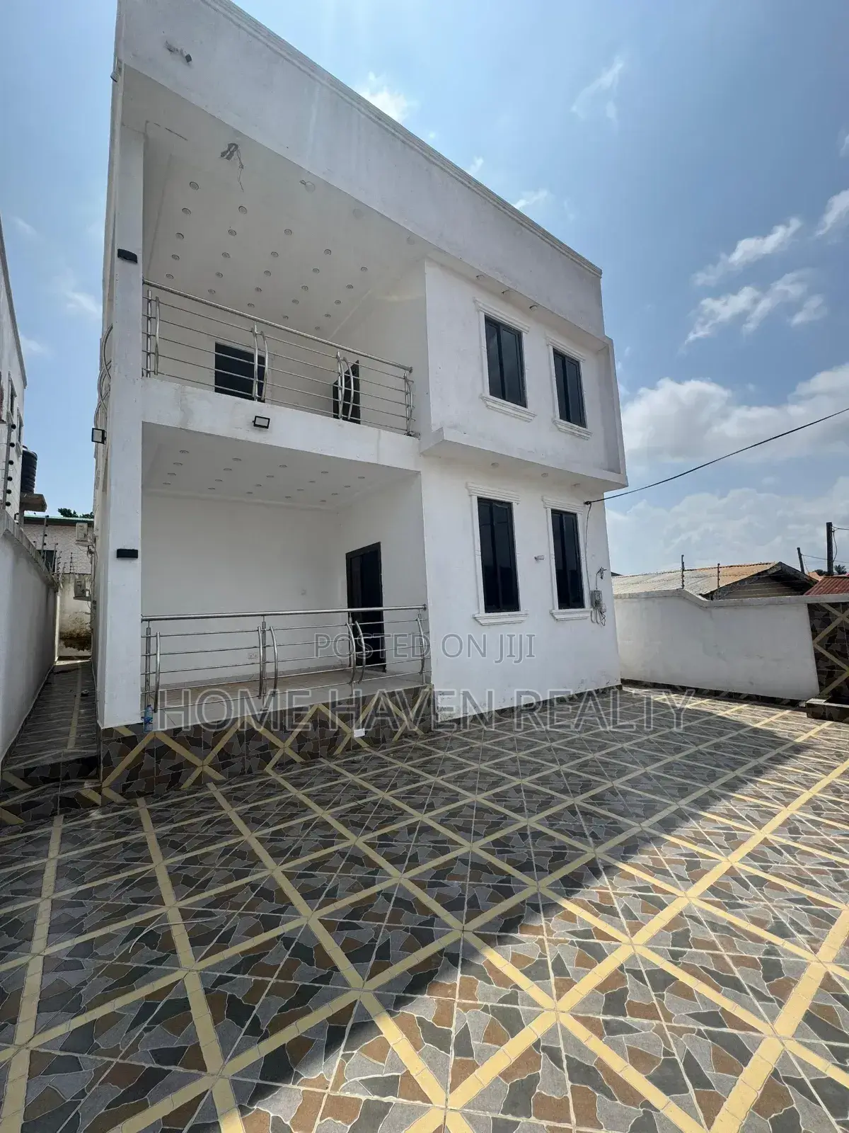 3bdrm House in 7 Days, Sowutwuom for sale in Sowutwuom
