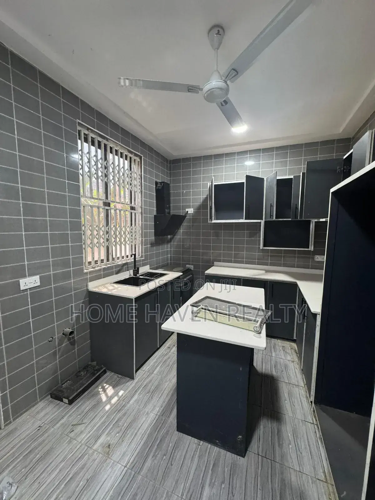 3bdrm House in 7 Days, Sowutwuom for sale in Sowutwuom