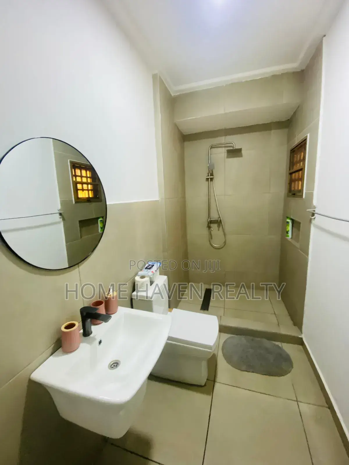Furnished 1bdrm Apartment in Dzorwulu for sale in Dzorwulu
