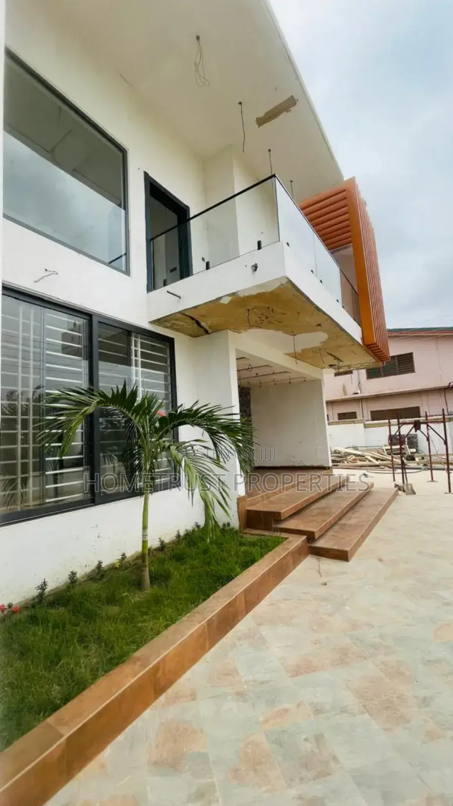 4bdrm Duplex in Hometrust Properties, Achimota for sale in Achimota
