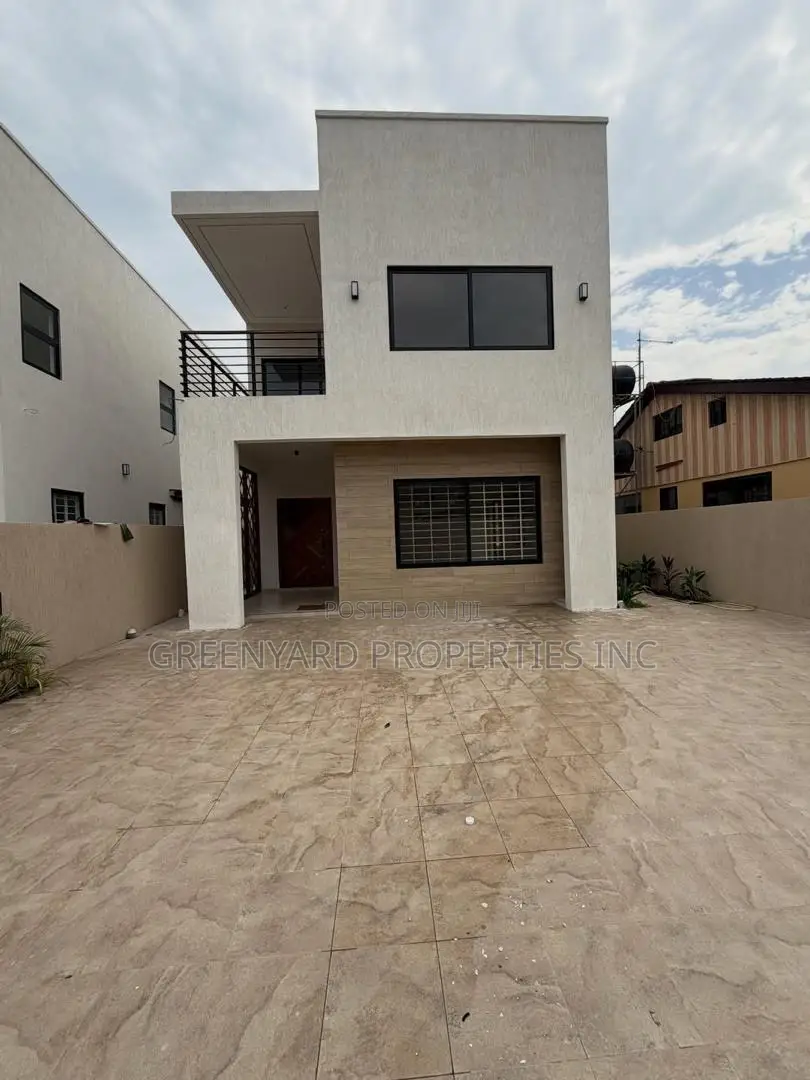 4bdrm House in Com 8, Spintex for sale in Spintex