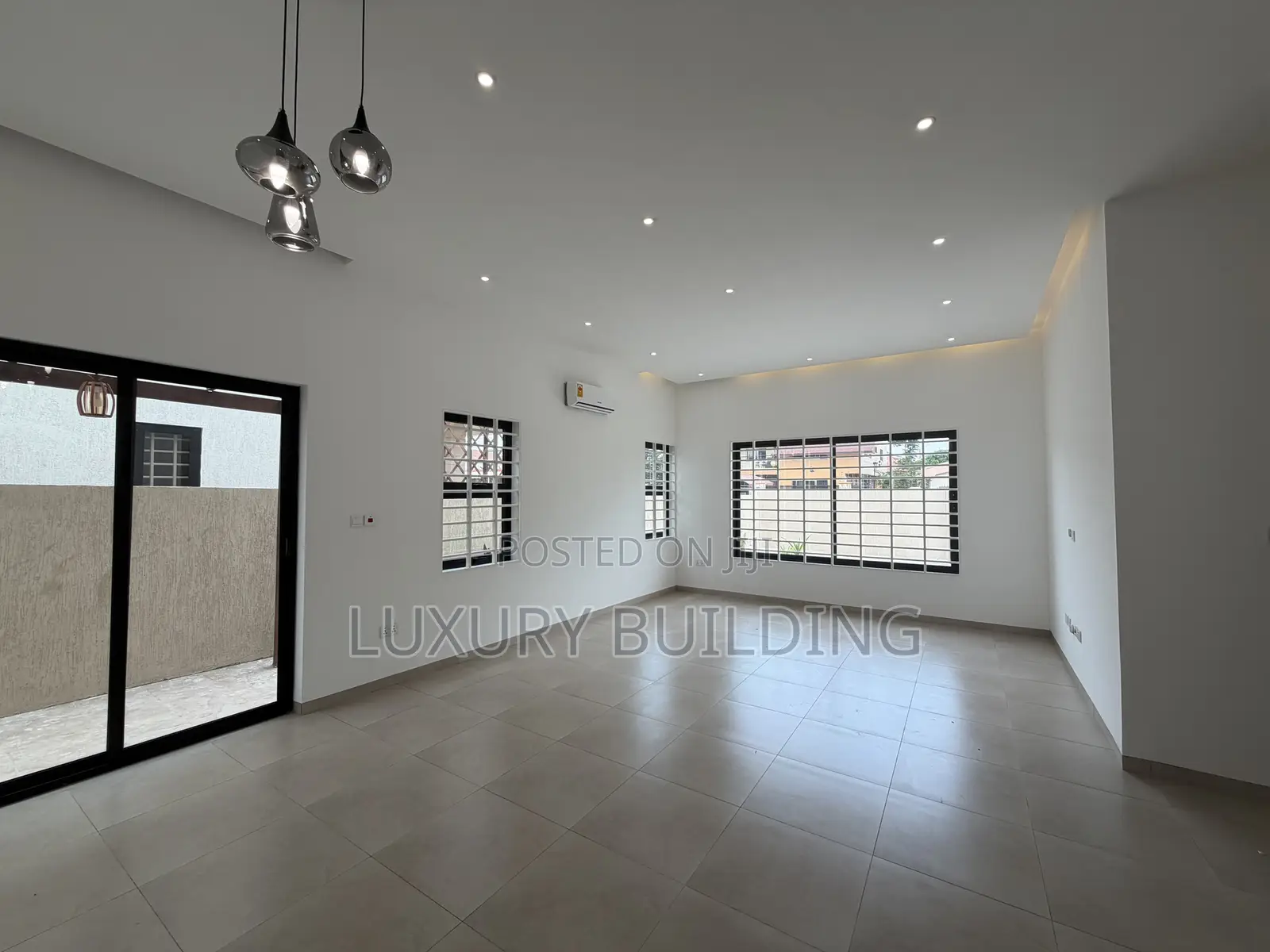 4bdrm House in Comm.20, Baatsona Total for sale in Baatsona Total