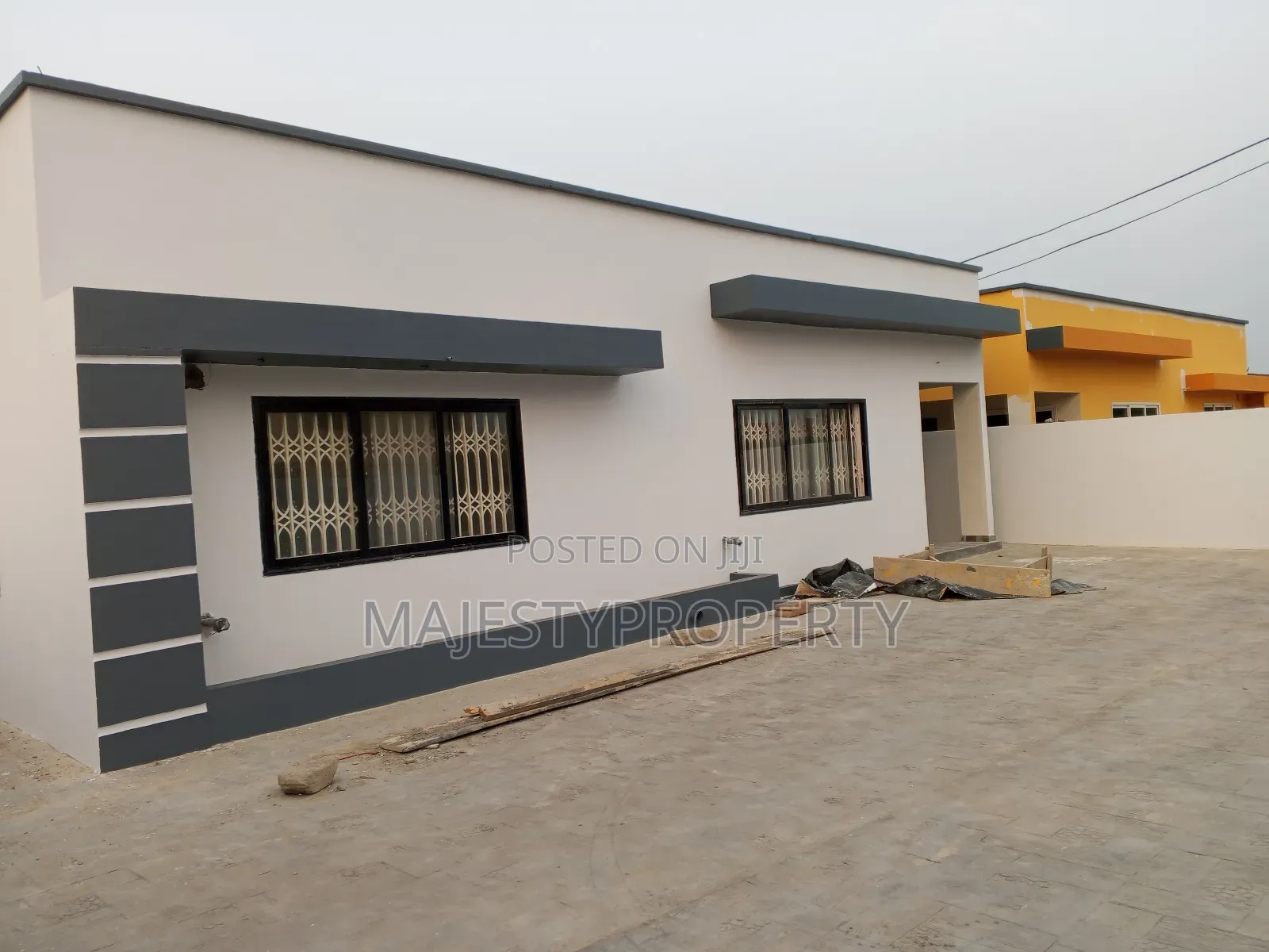 3bdrm House in Spintex for sale in Spintex
