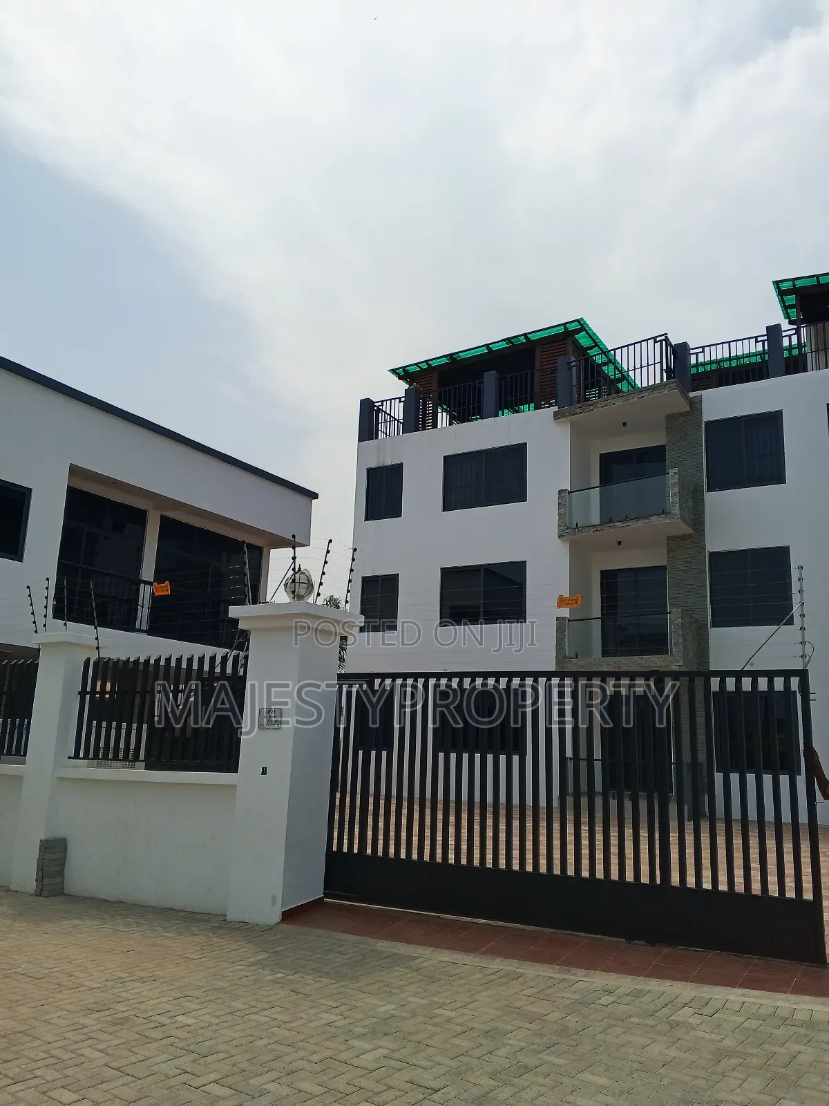 Newly Built Airbnb for Rent at Spintex Batsona 1,2,3 in Spintex