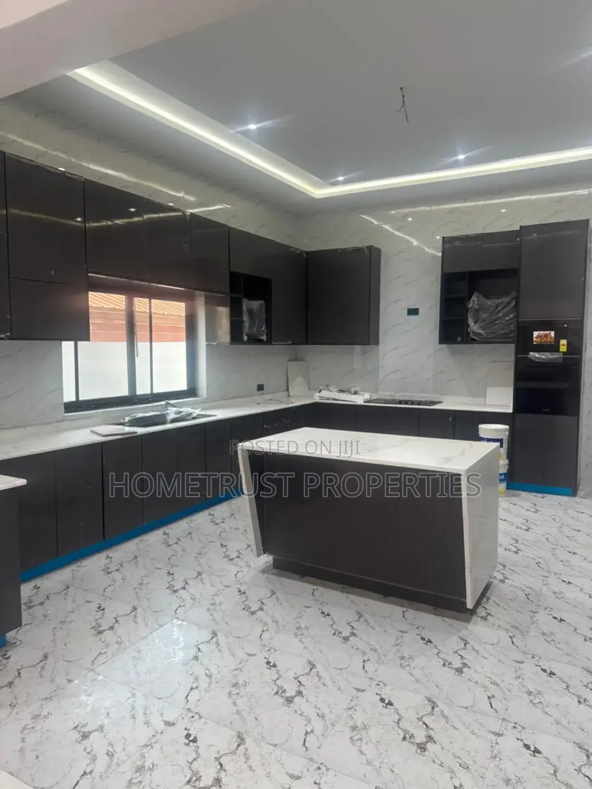 4bdrm Duplex in Hometrust Properties, Haatso for sale in Haatso