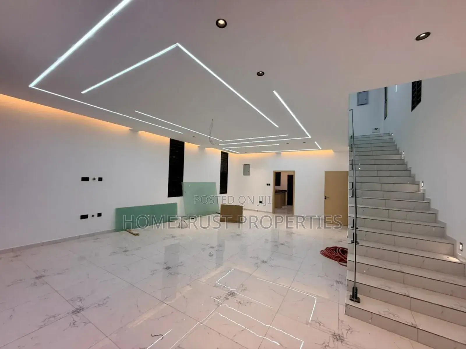 3bdrm Duplex in Hometrust Properties, Nmai-Dzorn for sale in Nmai-Dzorn