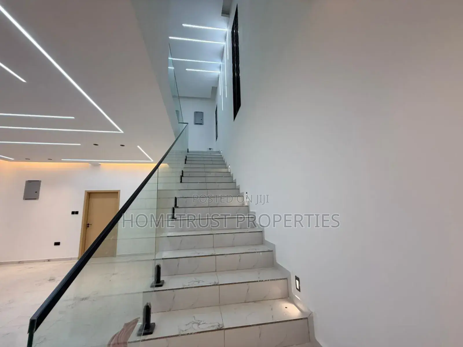 3bdrm Duplex in Hometrust Properties, Nmai-Dzorn for sale in Nmai-Dzorn