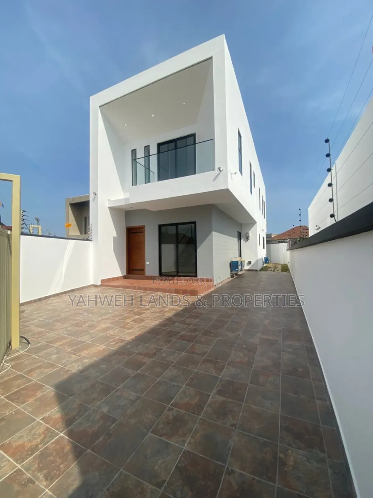 3bdrm House in Baatsona Total for sale in Baatsona Total