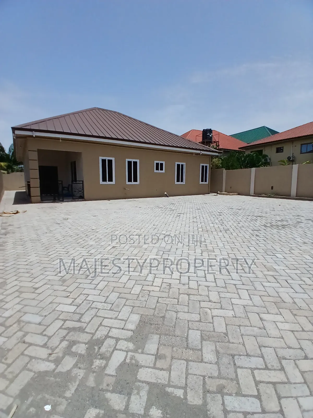 3bdrm House in Okpoegonor, Manet Court for sale in Manet Court