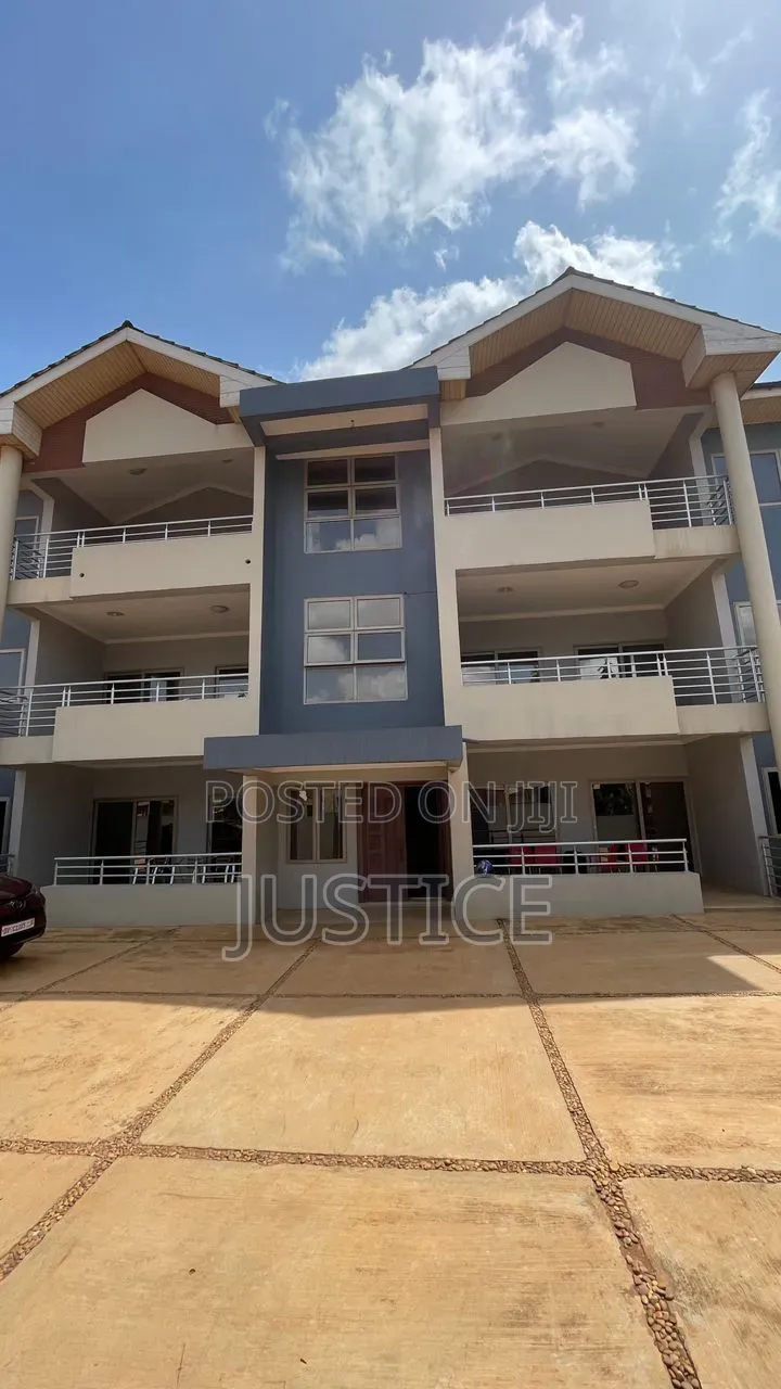 Furnished 9bdrm Apartment in Adenta, SDA Area for sale in SDA Area