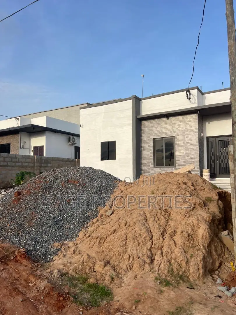 2bdrm House in Lake Side Estate for sale in Lake Side Estate