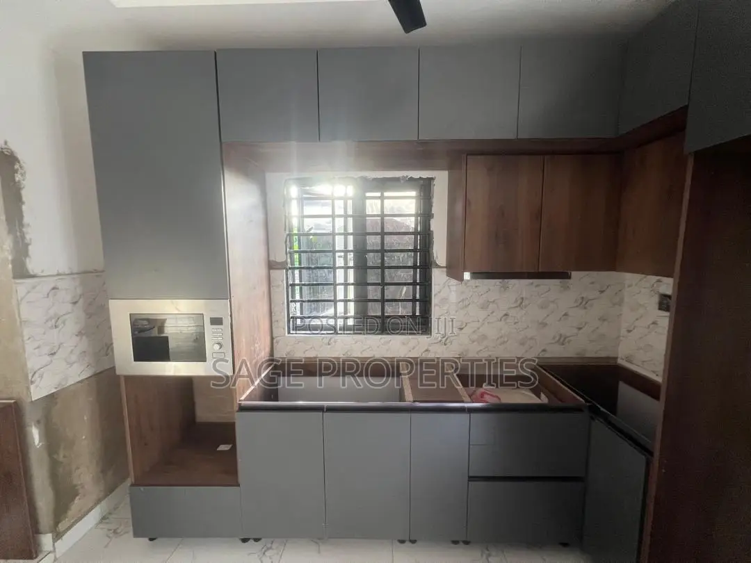 2bdrm House in Lake Side Estate for sale in Lake Side Estate