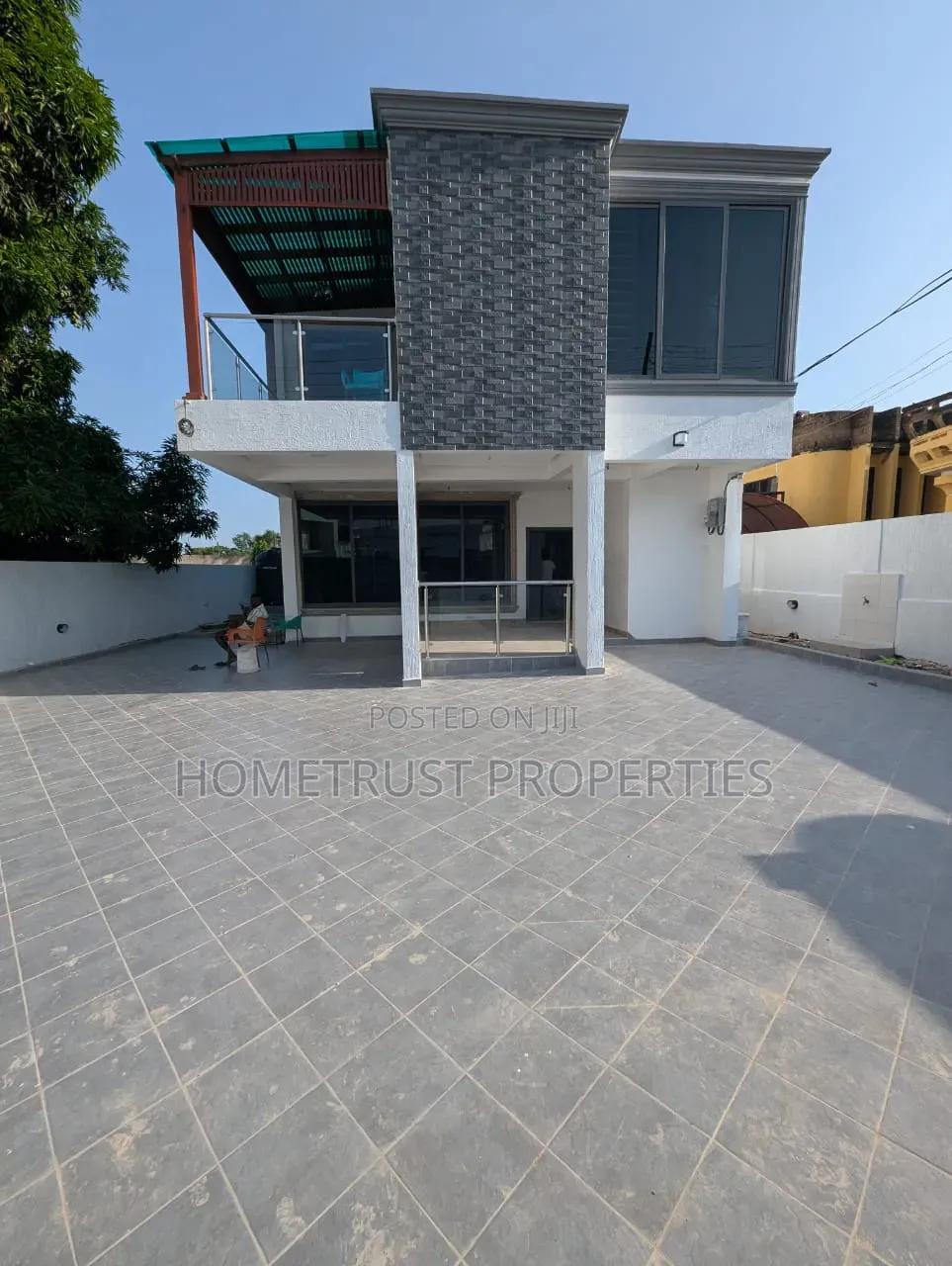 3bdrm Duplex in Achimota Cfc, The Mall for sale in The Mall
