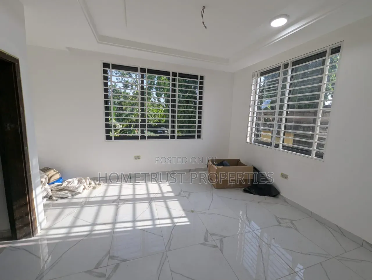 3bdrm Duplex in Achimota Cfc, The Mall for sale in The Mall