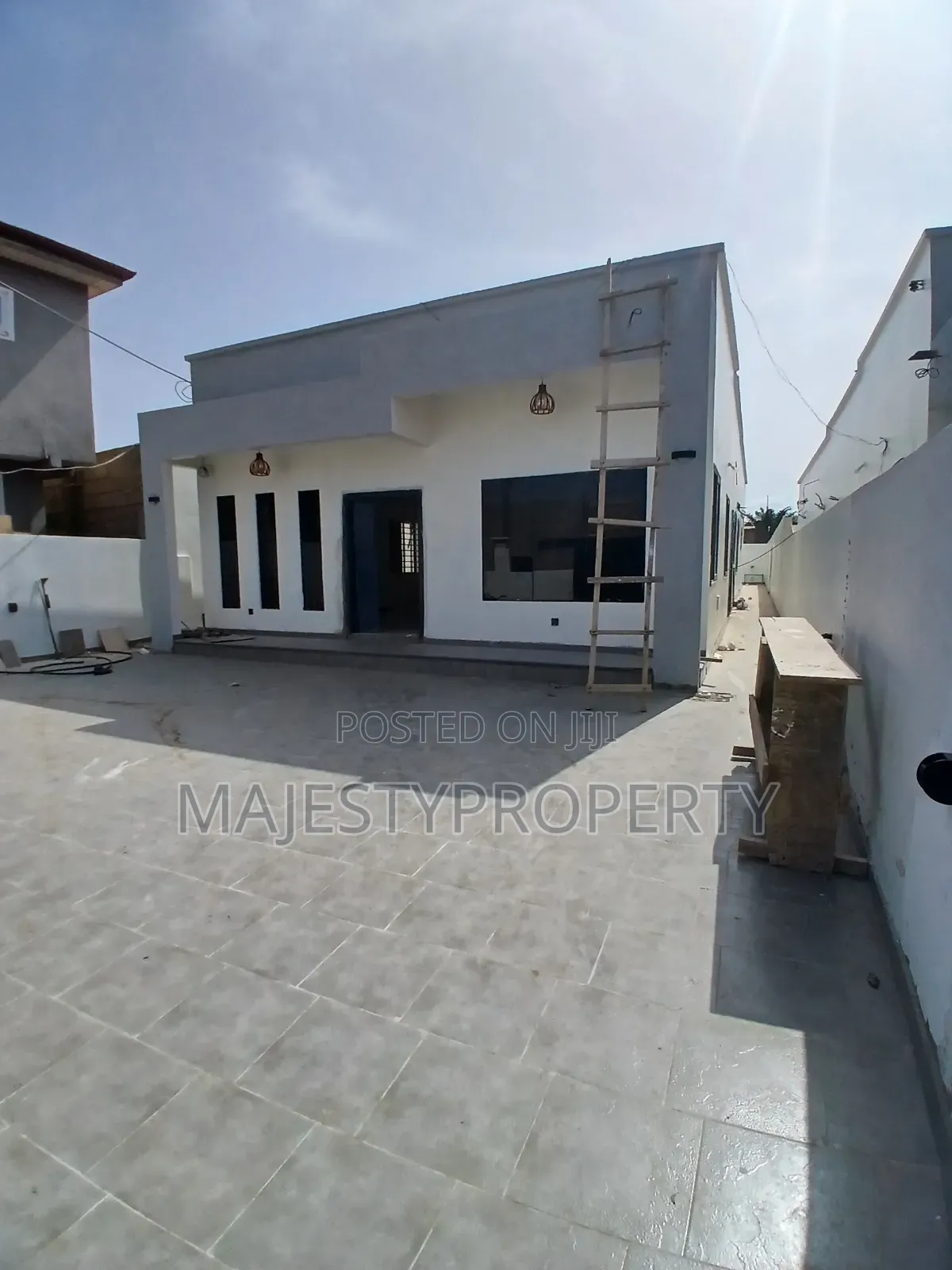 3bdrm House in Manet for sale in Manet Court