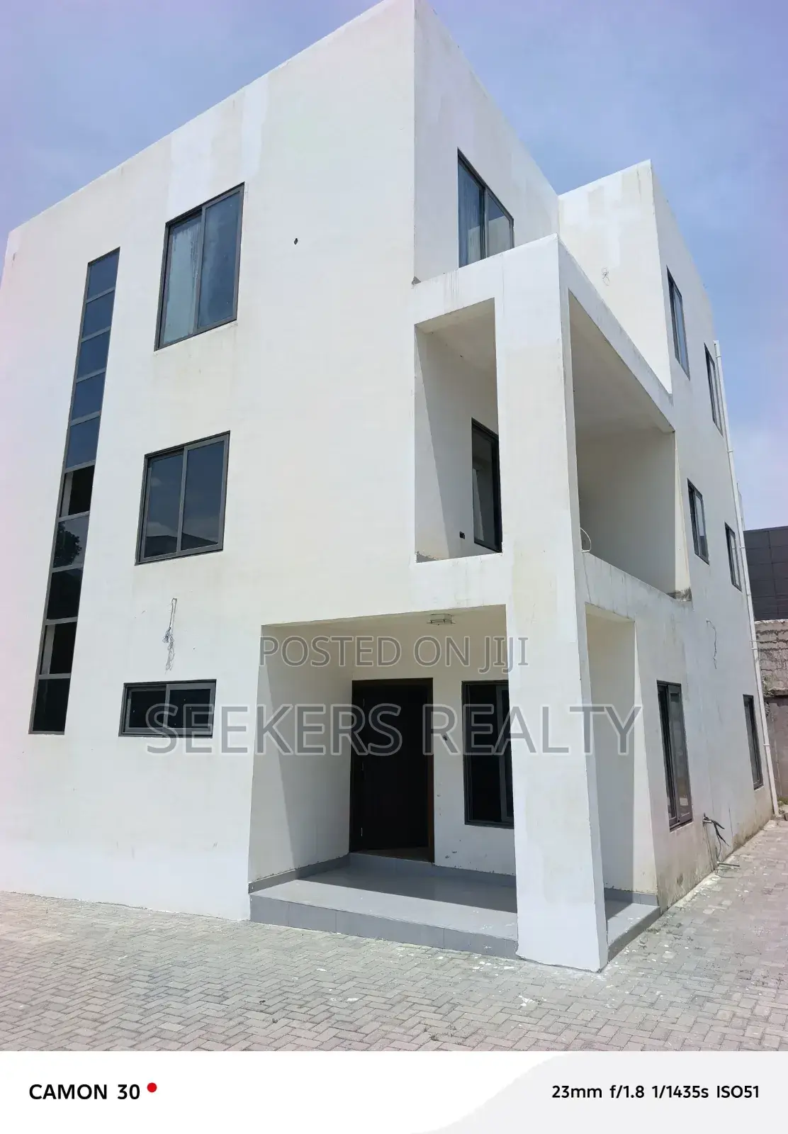 4bdrm Townhouse/Terrace in Seekers Realty, US Embassy Area for sale in US Embassy Area