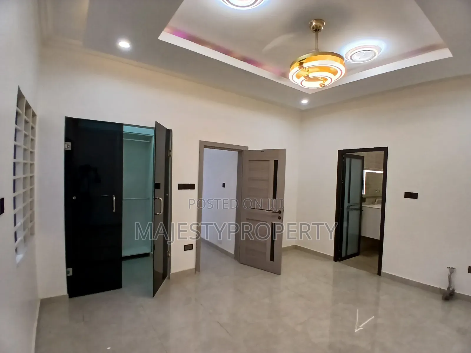 4bdrm Duplex in Okpoigonor, Manet Court for sale in Manet Court