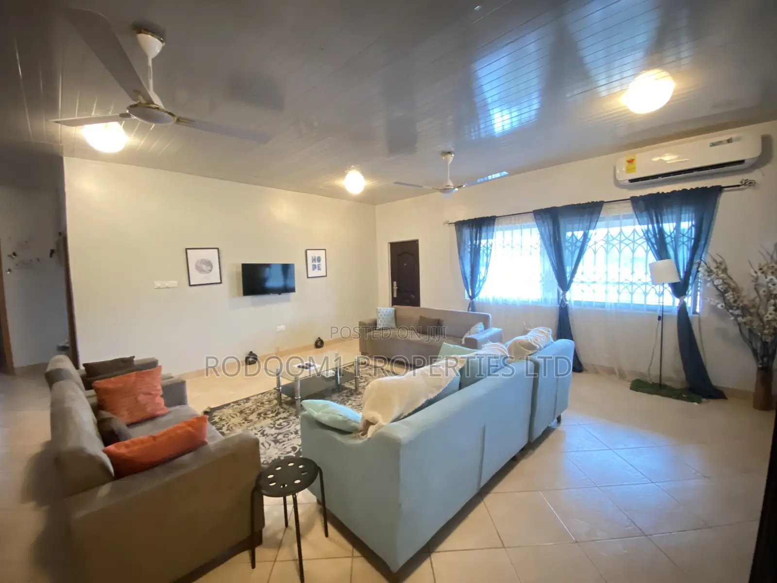 Fully Furnished Executive 3 Bedrooms Apartments at Tesano for Short Stay in Tesano