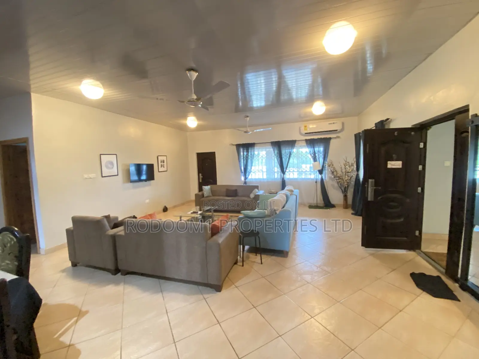 Fully Furnished Executive 3 Bedrooms Apartments at Tesano for Short Stay in Tesano