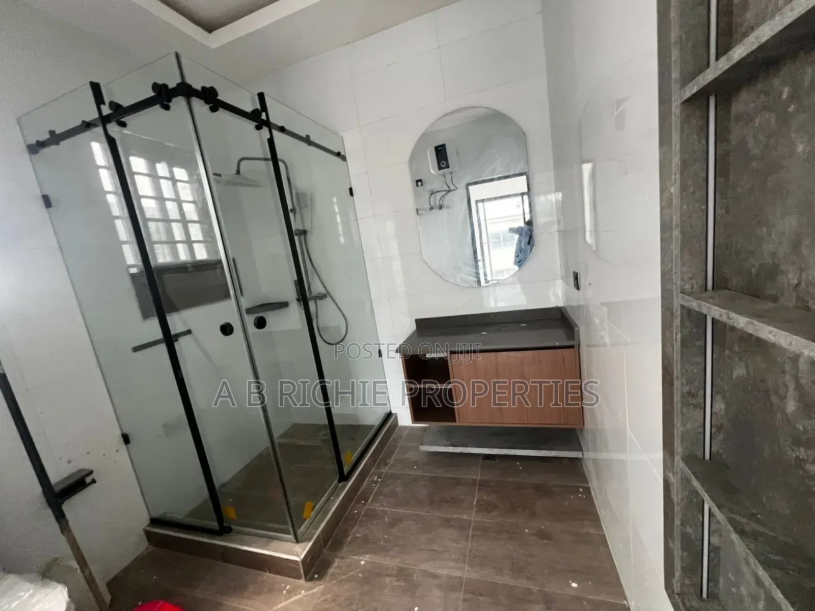 3bdrm House in Ab Richie Properties, Baatsona Total for sale in Baatsona Total