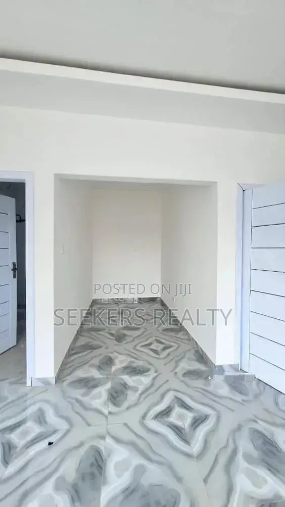 3bdrm House in Seekers Realty, Baatsona Total for sale in Baatsona Total