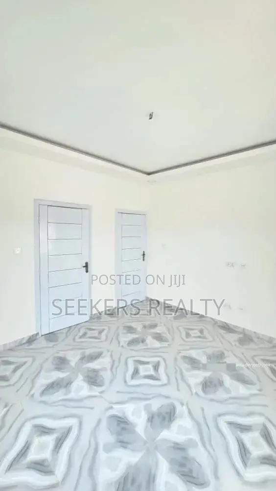 3bdrm House in Seekers Realty, Baatsona Total for sale in Baatsona Total