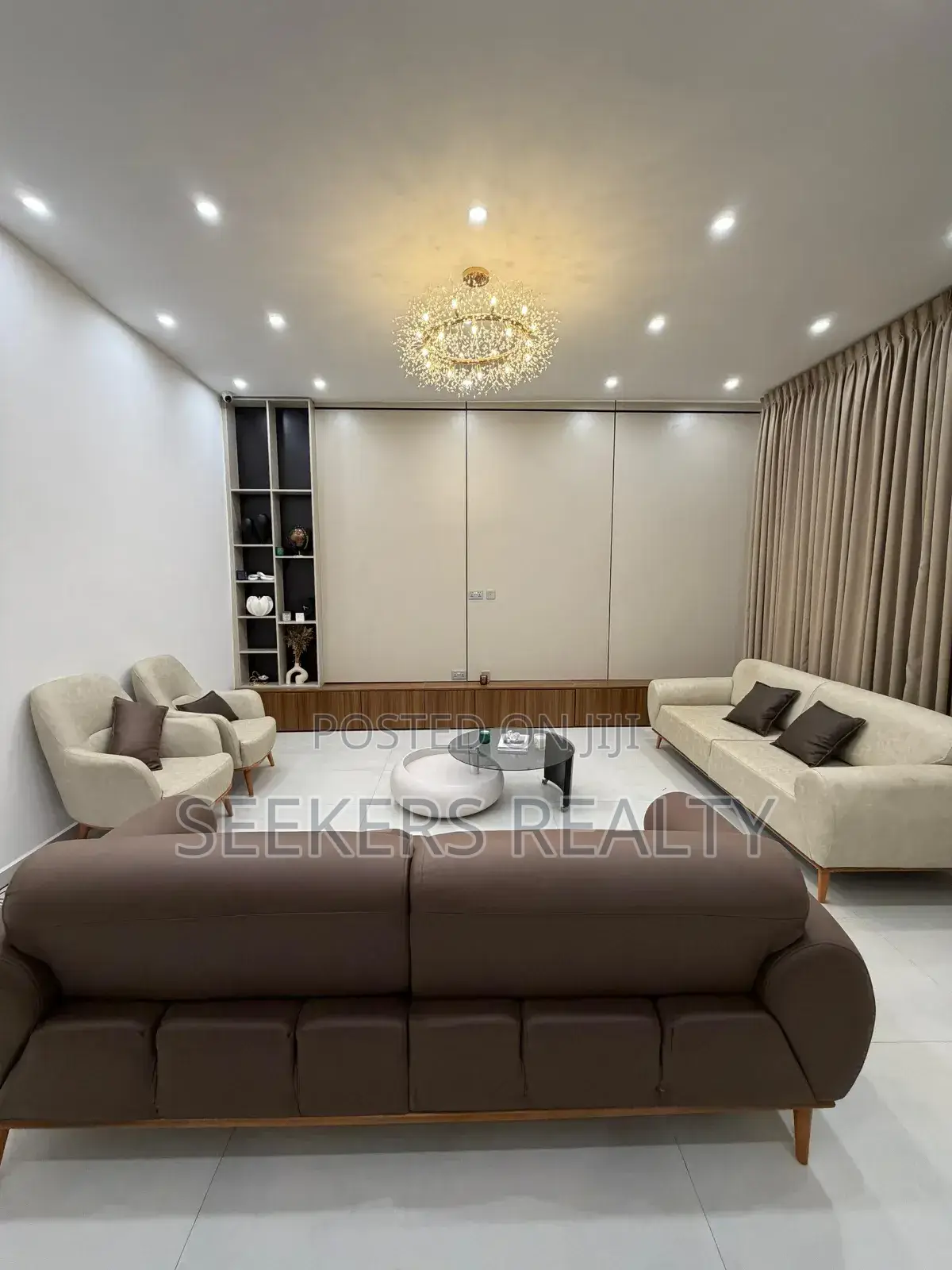 Furnished 3bdrm House in Seekers Realty, Baatsona Total for sale in Baatsona Total