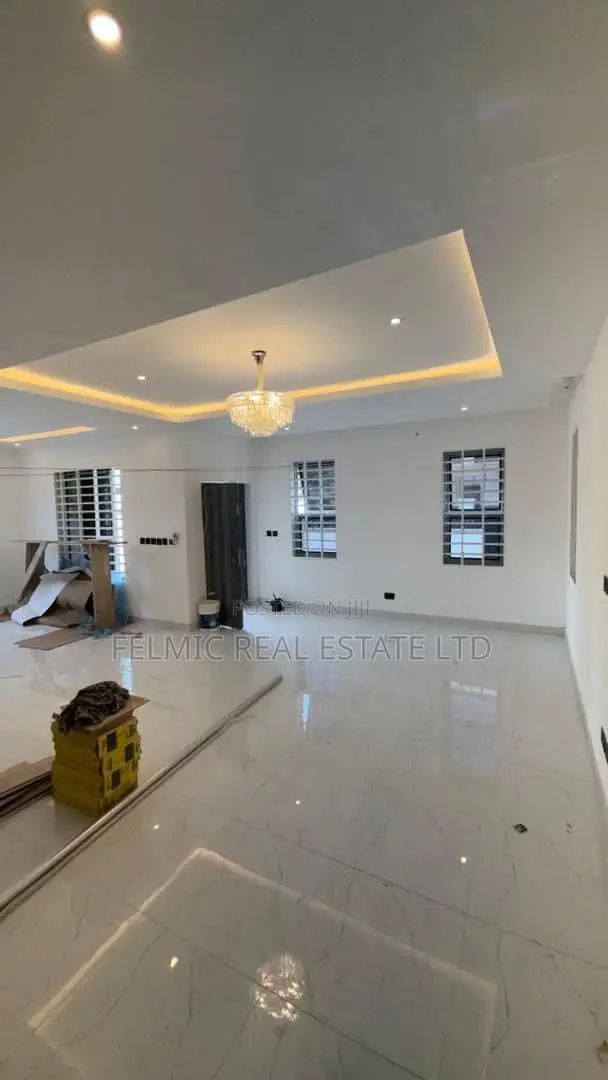 3bdrm Duplex in Felmic Real Estate, Baatsona Total for sale in Baatsona Total