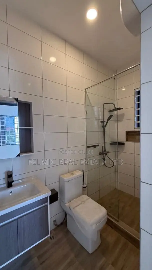 3bdrm Duplex in Felmic Real Estate, Baatsona Total for sale in Baatsona Total