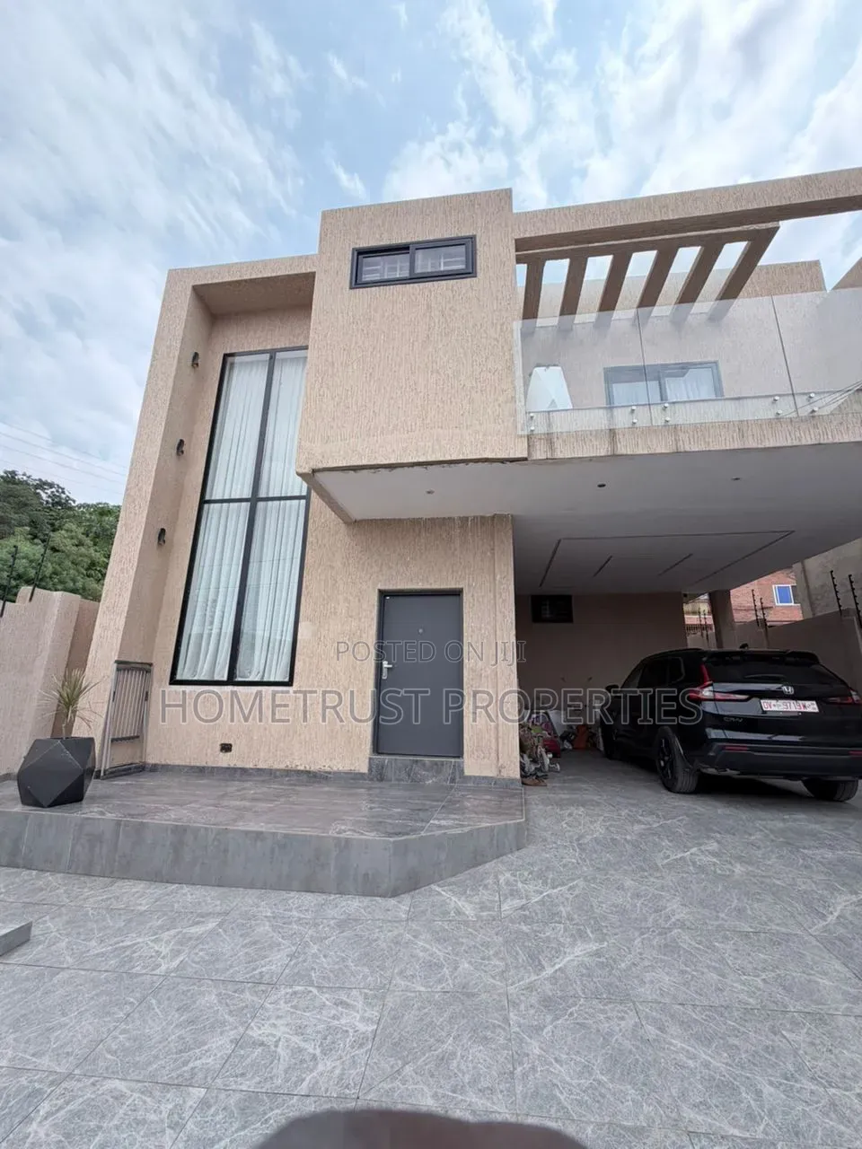 4bdrm Duplex in Achimota Tantra, Mile 7 for sale in Mile 7