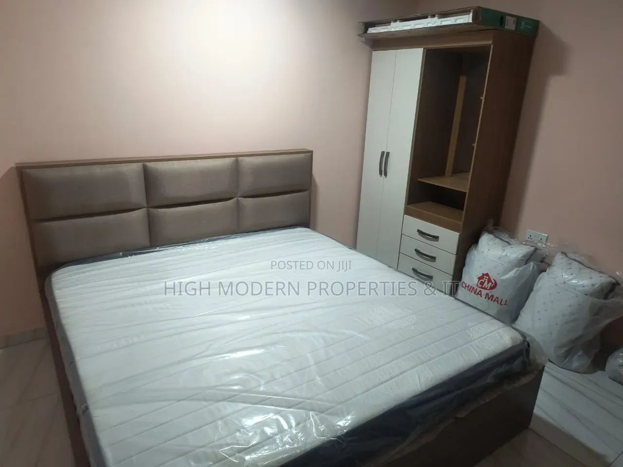 High Modern 1 Bedrooms Fully Furnished Apartment for Rent at Manet in New Town