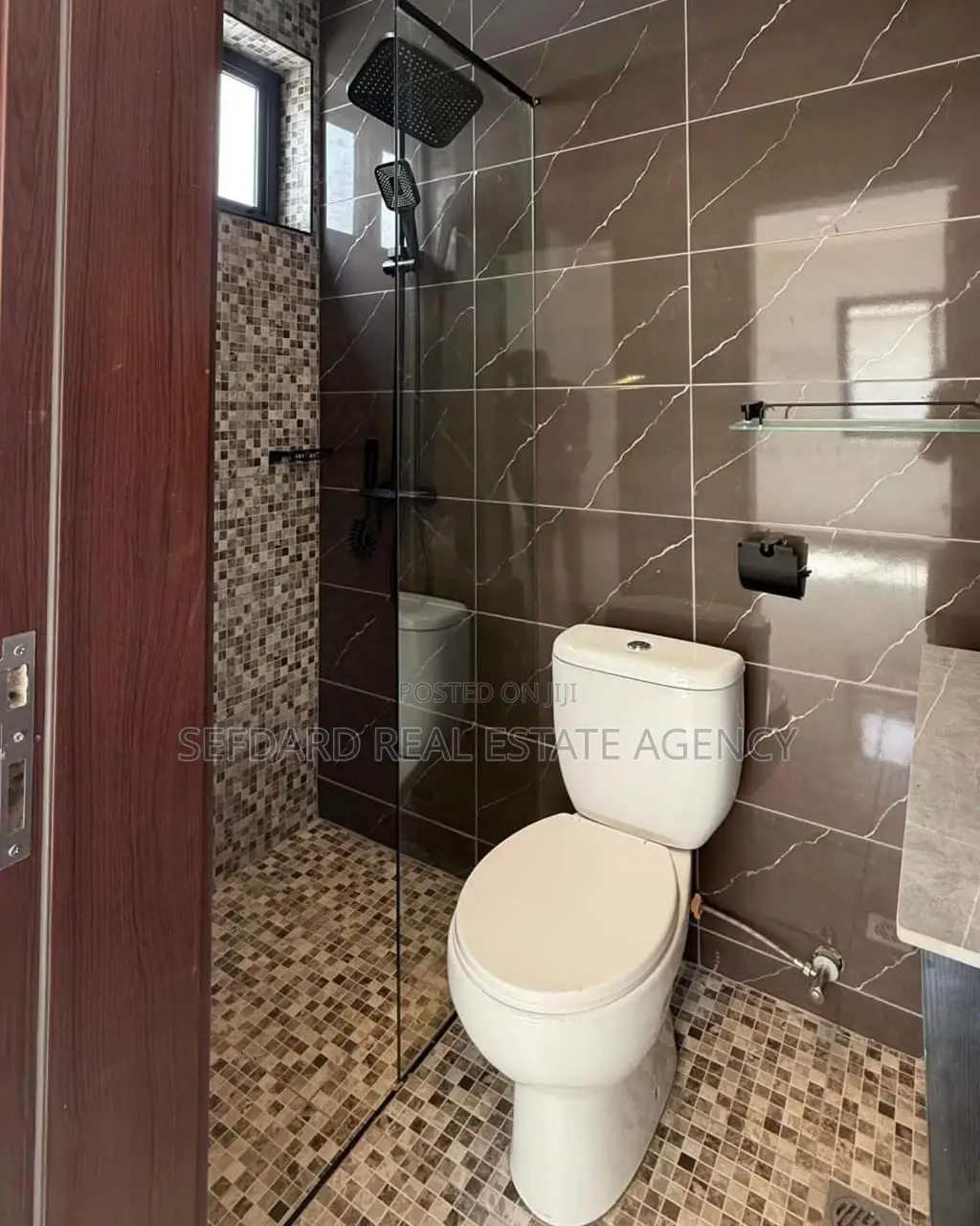 3bdrm Duplex in Sefdard Properties, Ashaley Botwe for sale in Ashaley Botwe