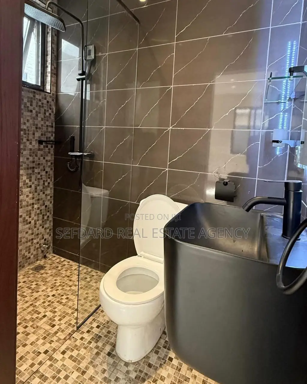 3bdrm Duplex in Sefdard Properties, Ashaley Botwe for sale in Ashaley Botwe