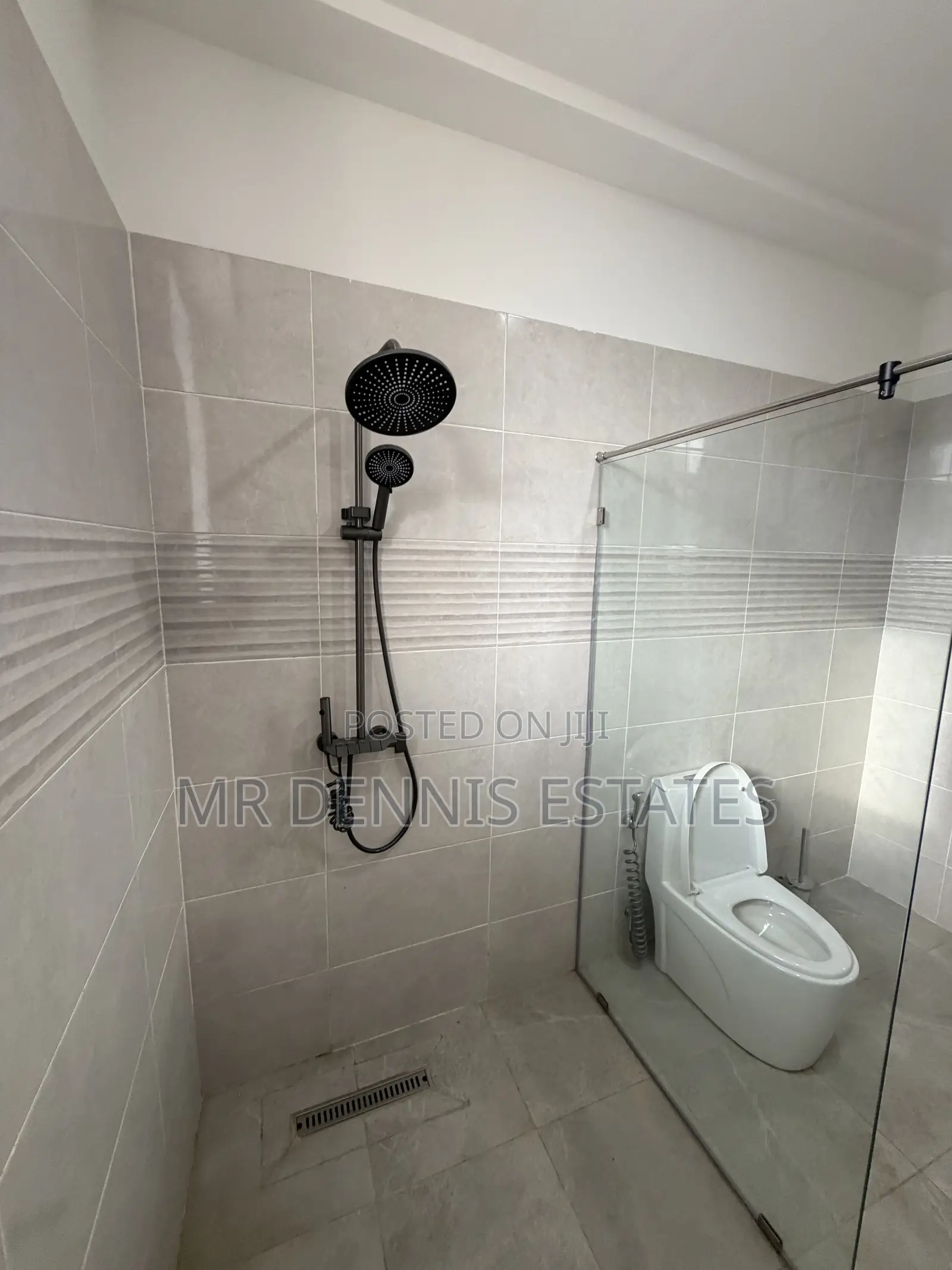 Furnished 2bdrm Apartment in East Airport, Tseaddo for sale in Tseaddo