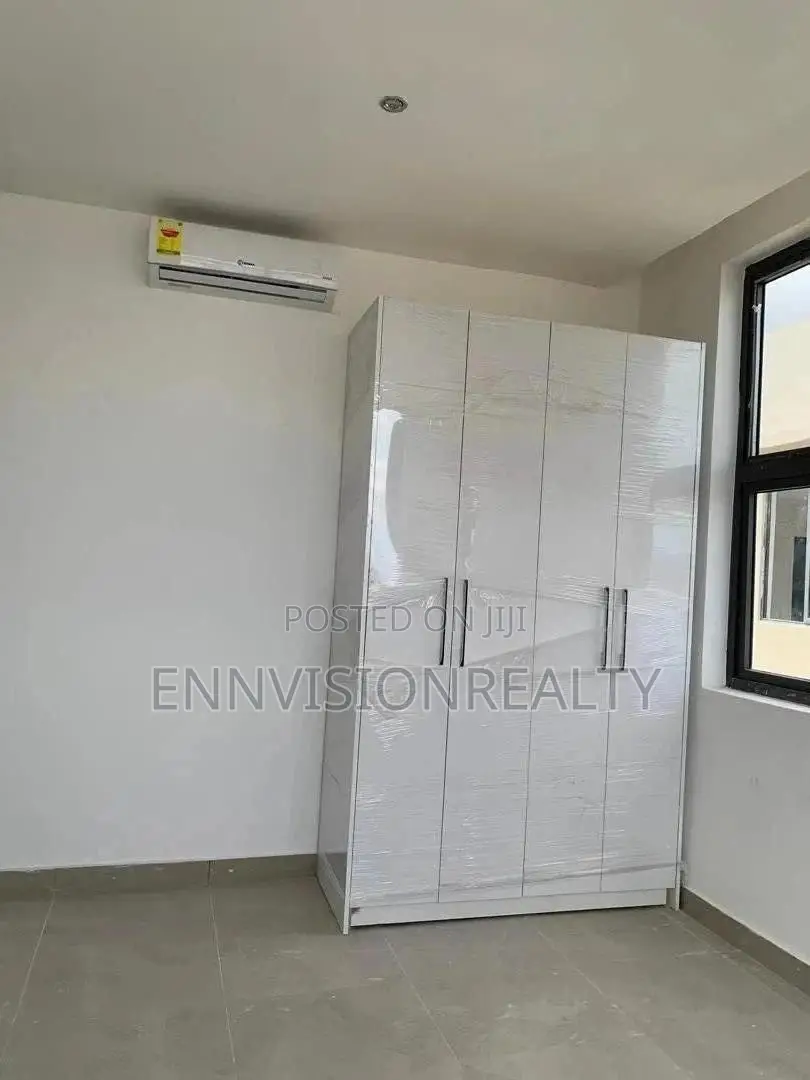 2bdrm Townhouse/Terrace in The Mall for sale in The Mall