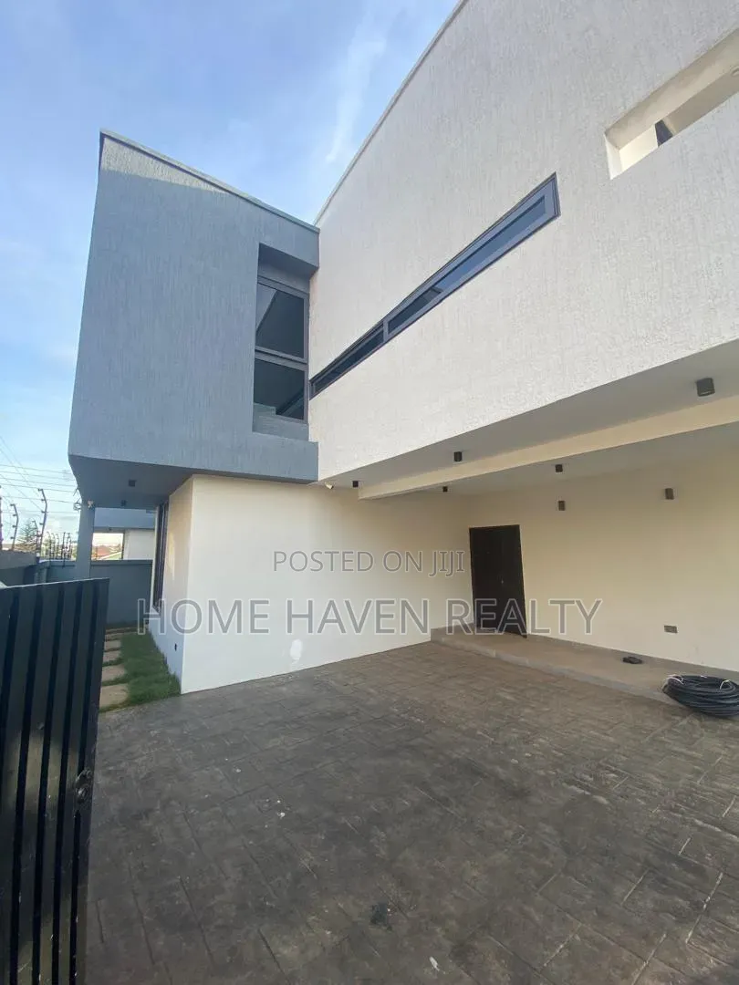 4bdrm House in Spintex Comm 18, Baatsona Total for sale in Baatsona Total
