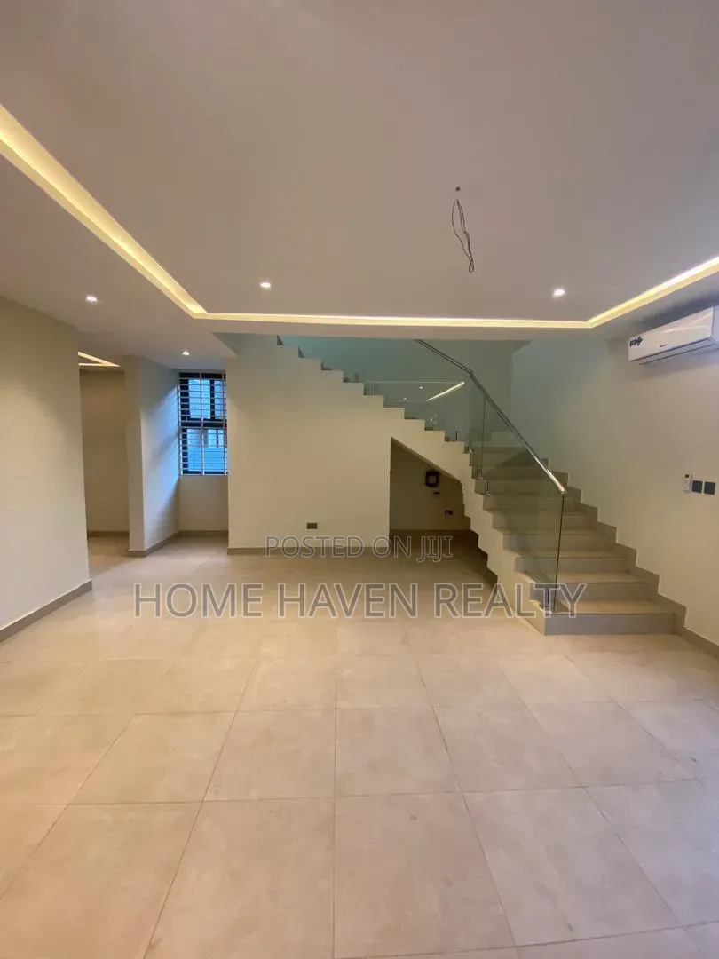 4bdrm House in Spintex Comm 18, Baatsona Total for sale in Baatsona Total