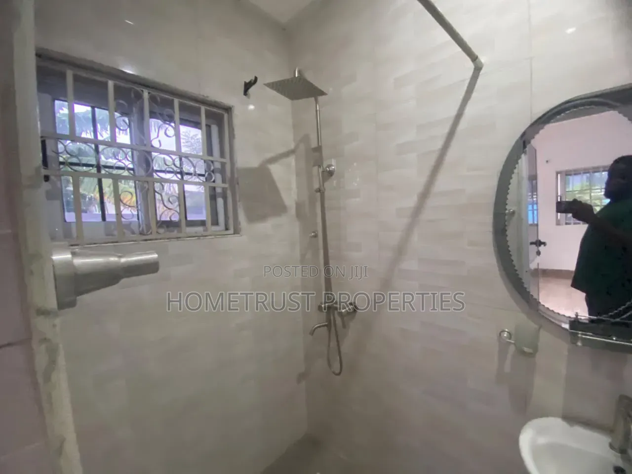 5bdrm Duplex in Haatso Bohwe, Antis for sale in Antis