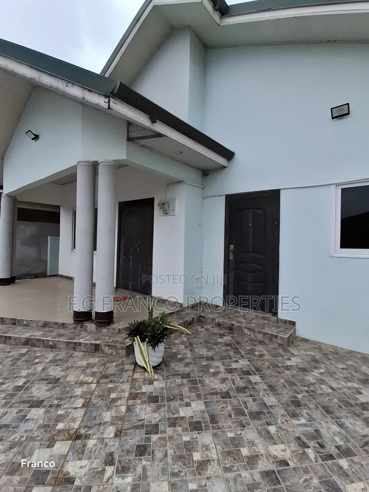 2bdrm House in Kg Franco Properties, Baatsona Total for sale in Baatsona Total