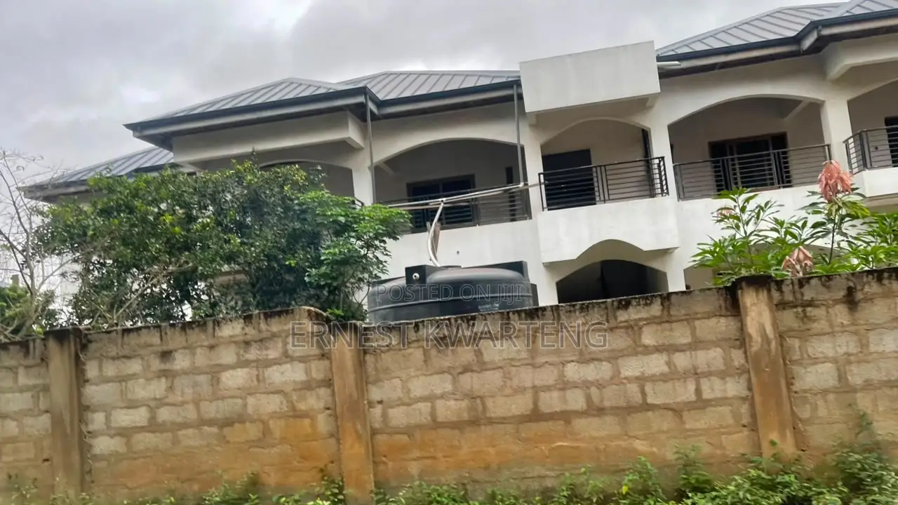 12bdrm Block of Flats in Super Elite Estate, Sowutwuom for sale in Sowutwuom