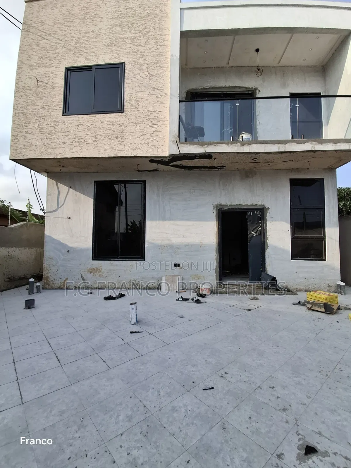 4bdrm House in Kg, Franco, Baatsona Total for sale in Baatsona Total
