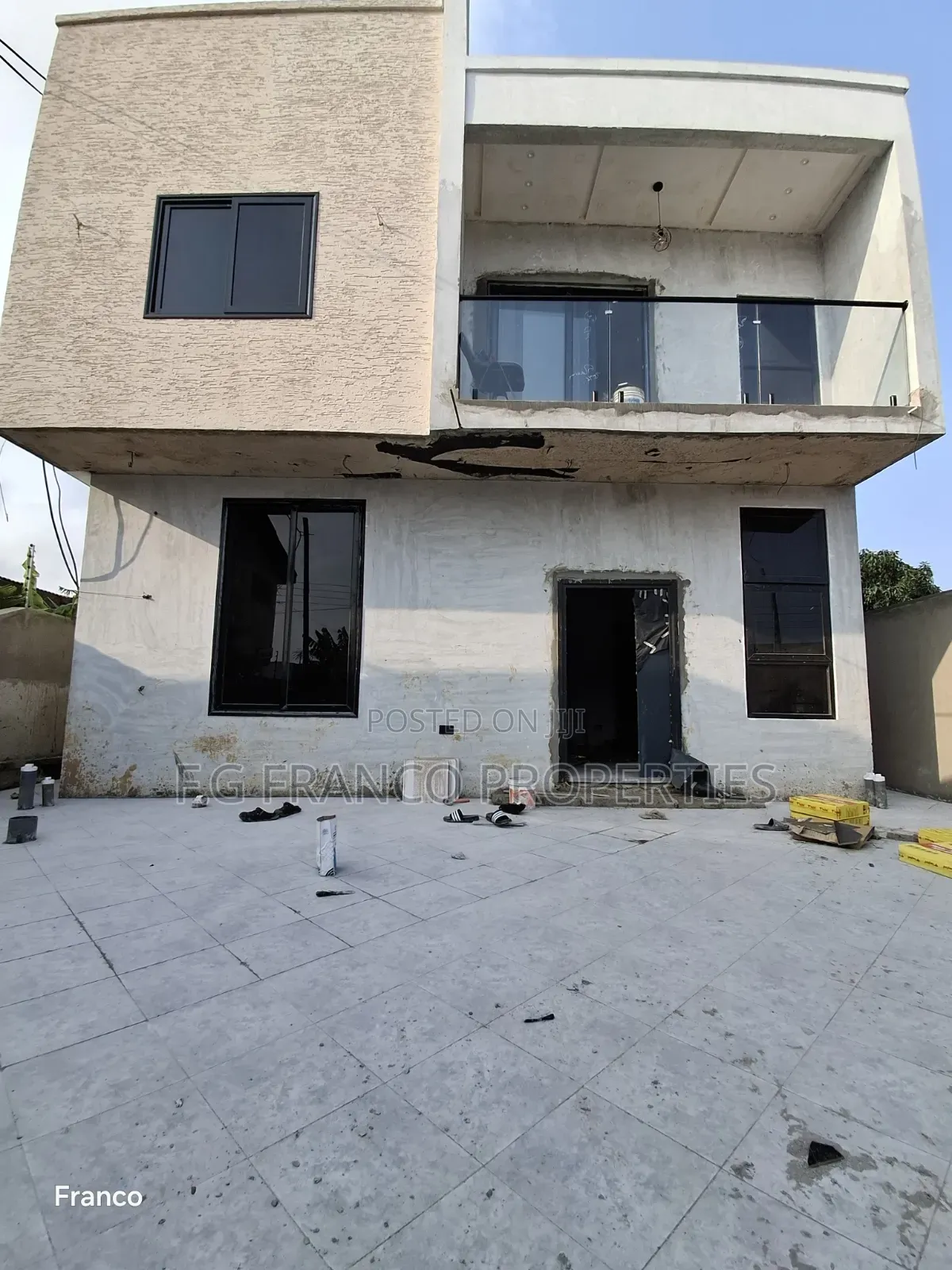 4bdrm House in Kg, Franco, Baatsona Total for sale in Baatsona Total