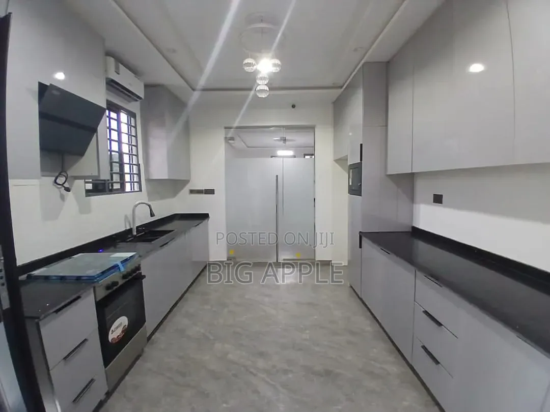 3bdrm House in Lakeside Estate for sale in Lake Side Estate