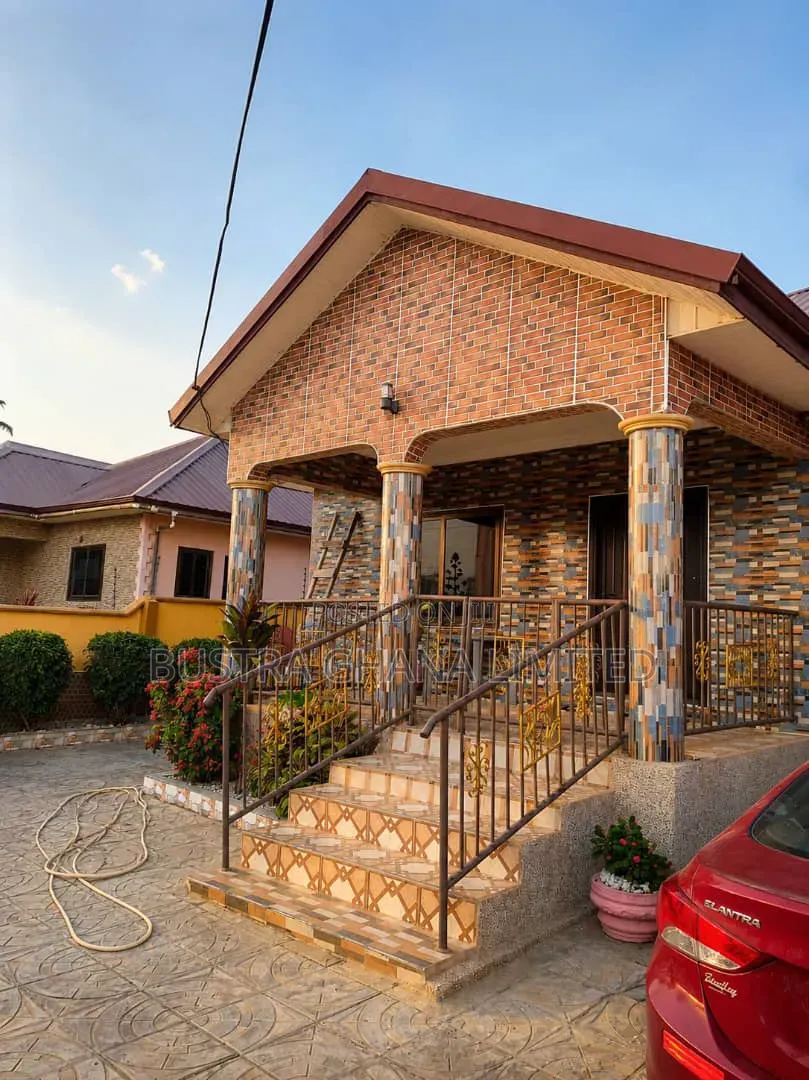 Furnished 3bdrm House in Budumburam for sale in Budumburam