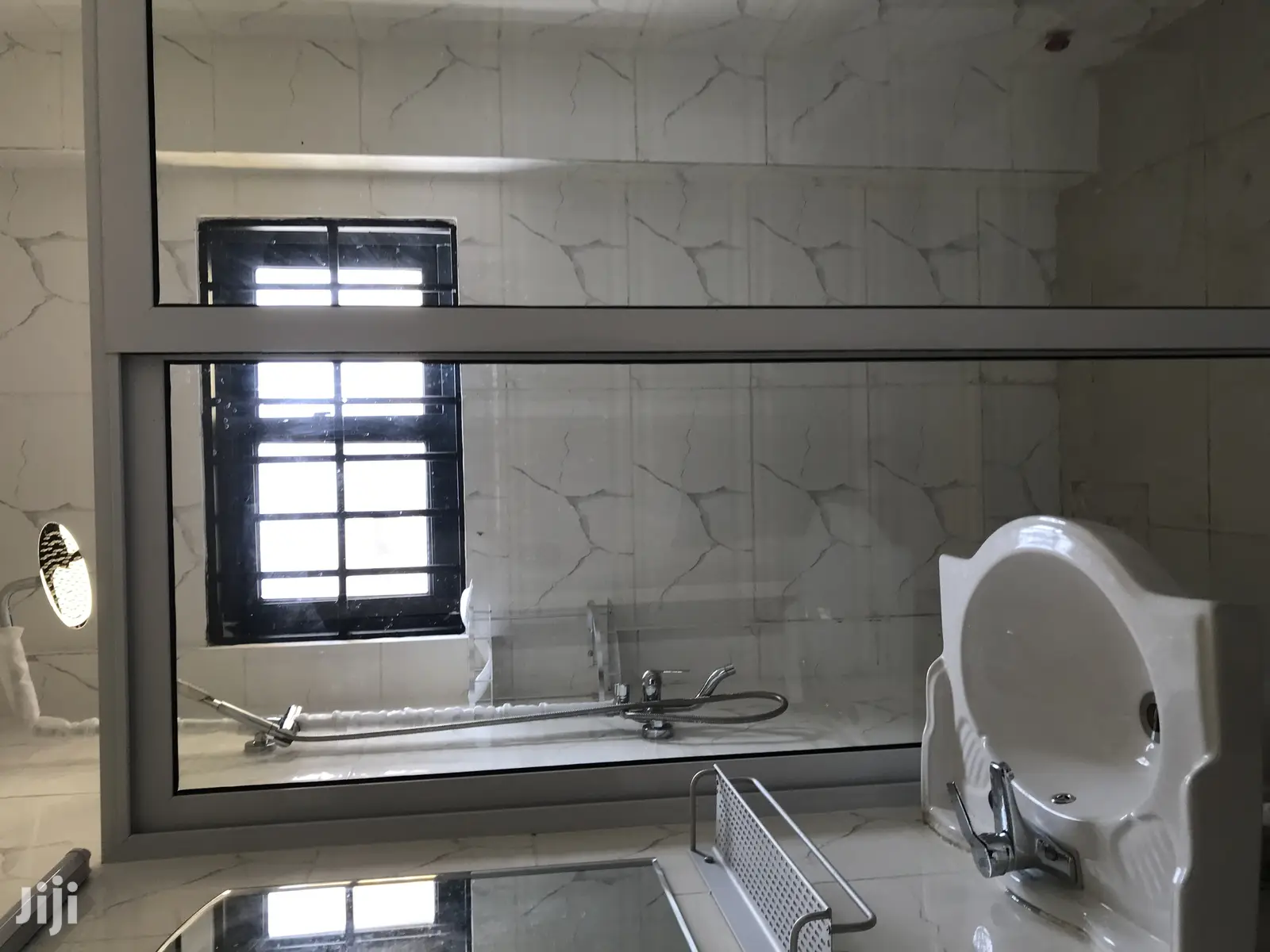 Executive 2 Bedrooms Apartment for Rent in Tema Metropolitan